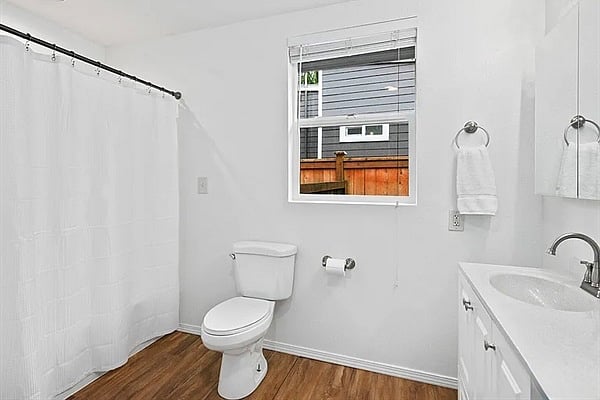 Furnished Finder property 997933_1 photo 12