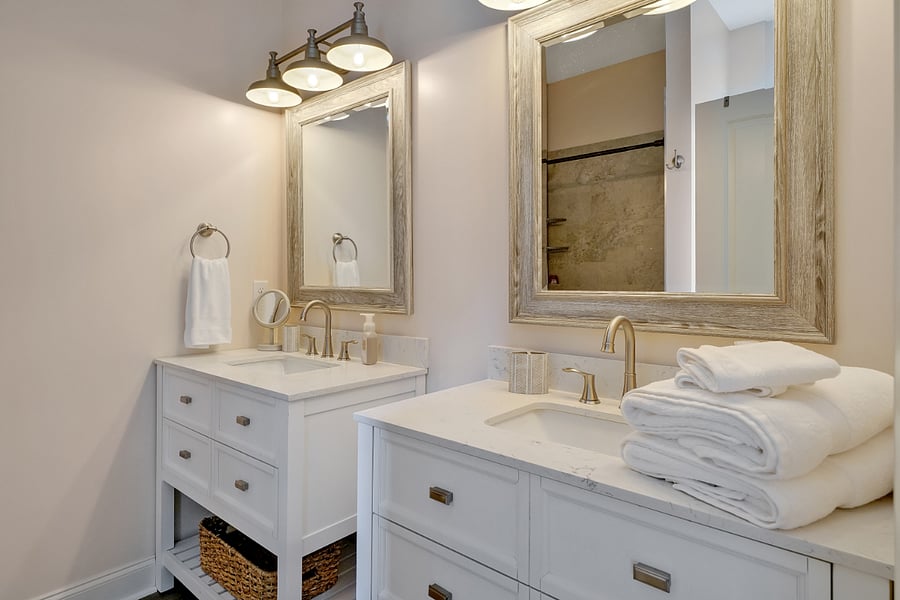 Master Bedroom Bathroom
