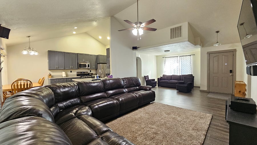 Furnished Finder property 997993_1 photo 23