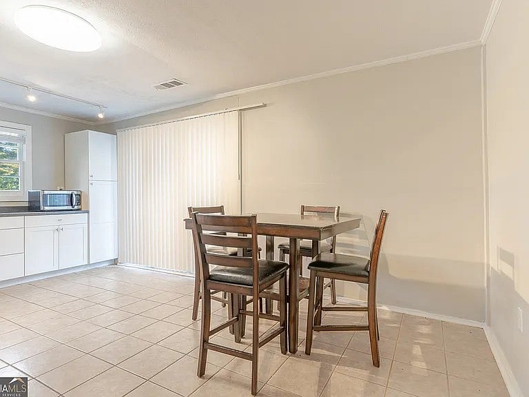 Furnished Finder property 998004_1 photo 8
