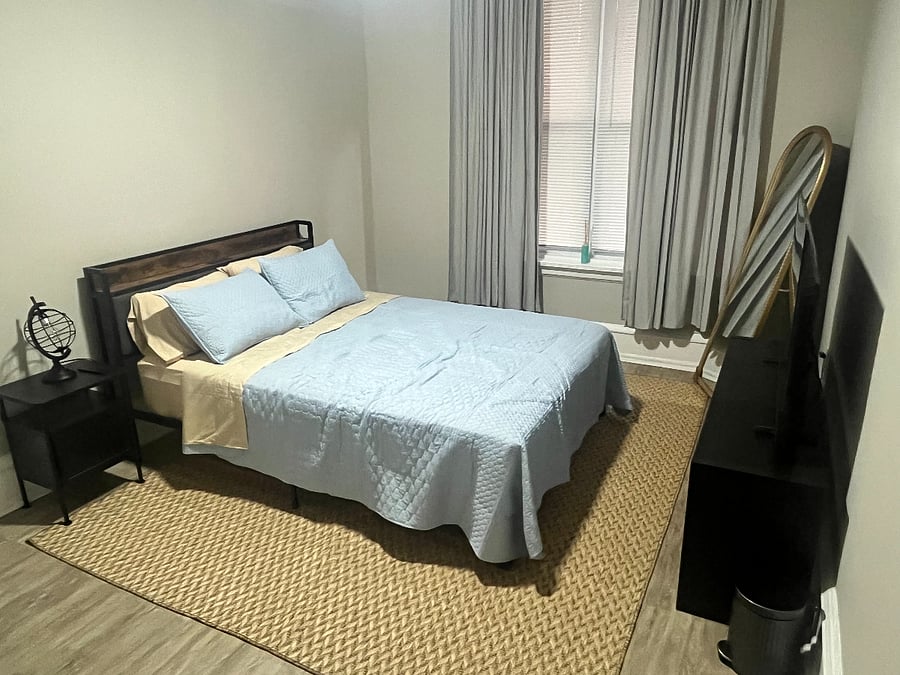 Furnished Finder property 998009_2 photo 6