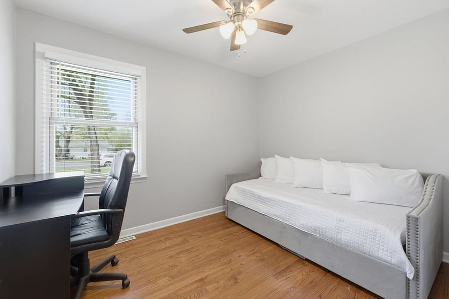 Furnished Finder property 998072_1 photo 9