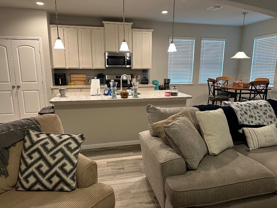 Furnished Finder property 998074_1 photo 8