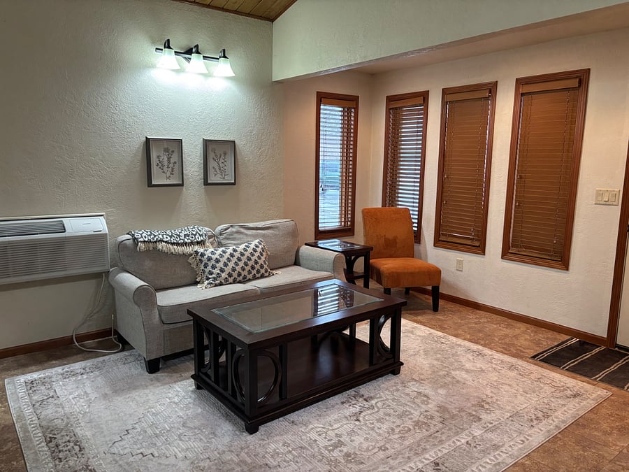 Furnished Finder property 998084_1 photo 1