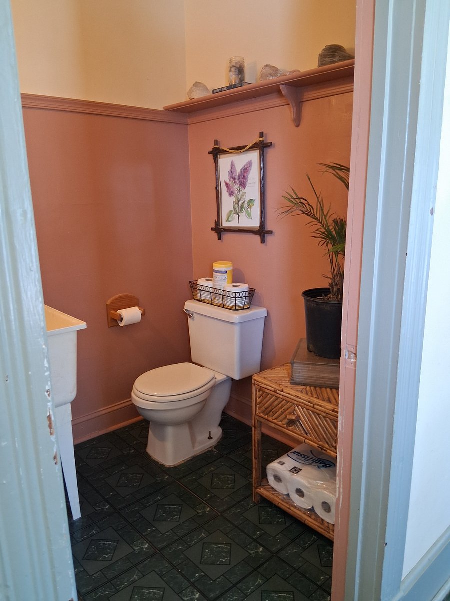 2nd Half Bath