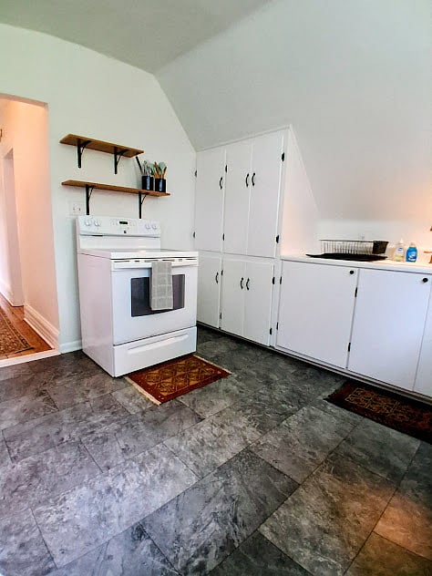 Furnished Finder property 998113_2 photo 25