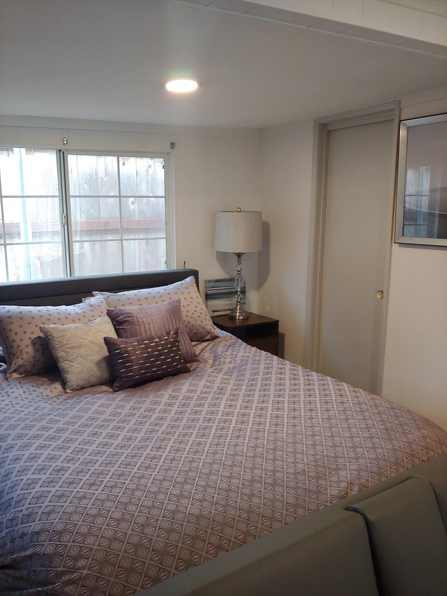 Furnished Finder property 998128_1 photo 29