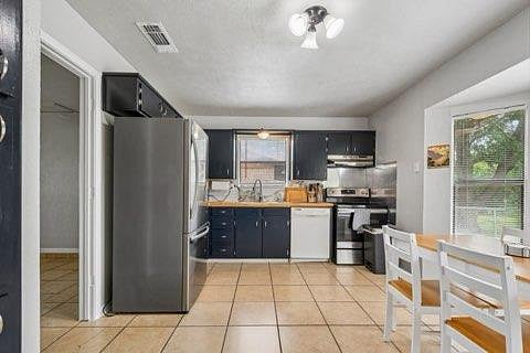 Furnished Finder property 998171_1 photo 8