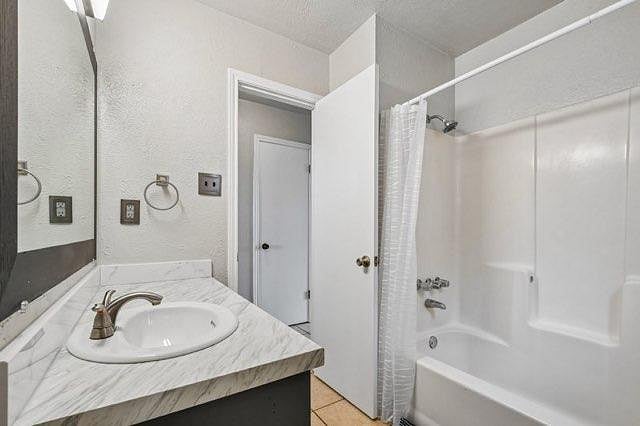 Furnished Finder property 998171_1 photo 22
