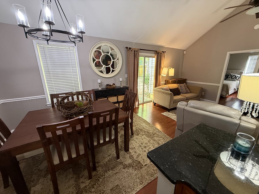 Furnished Finder property 998177_1 photo 12