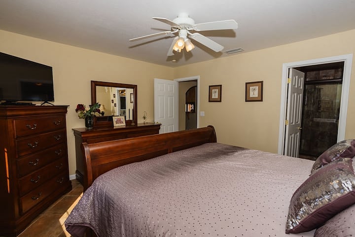 Furnished Finder property 998214_1 photo 13