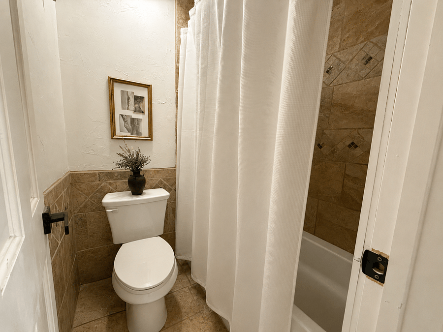 Furnished Finder property 998225_1 photo 14