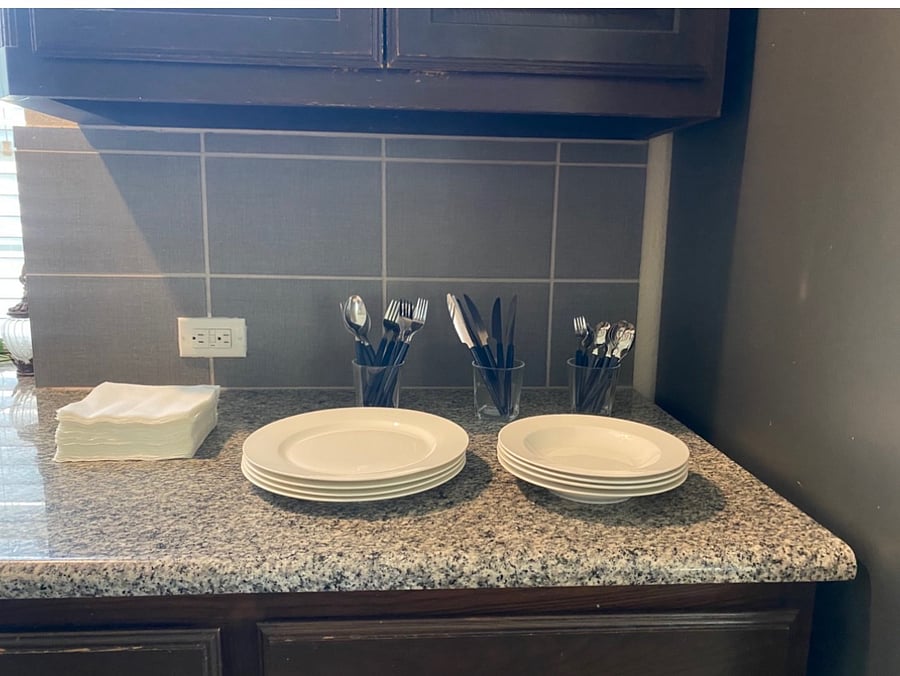 Dinnerware, Cutlery is provided 