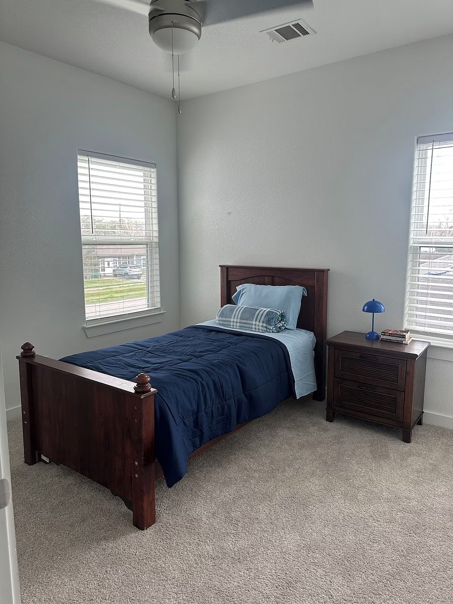 Furnished Finder property 998258_1 photo 18