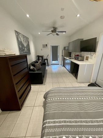 Furnished Finder property 998264_1 photo 17