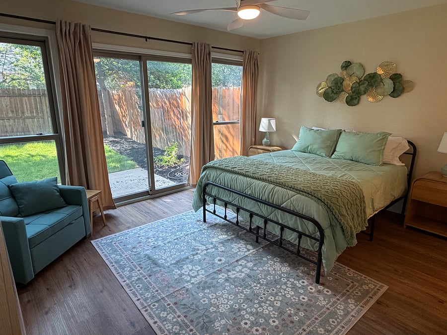 Furnished Finder property 998273_1 photo 9