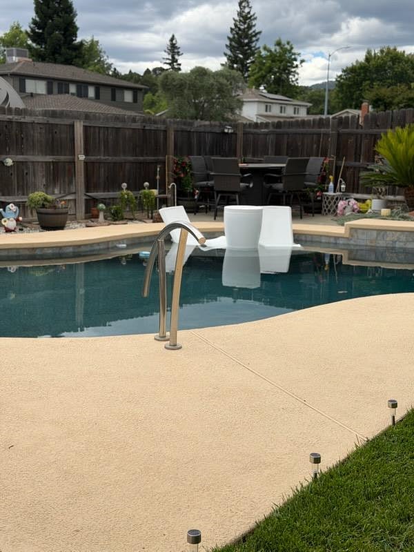 Furnished Finder property 998279_1 photo 17
