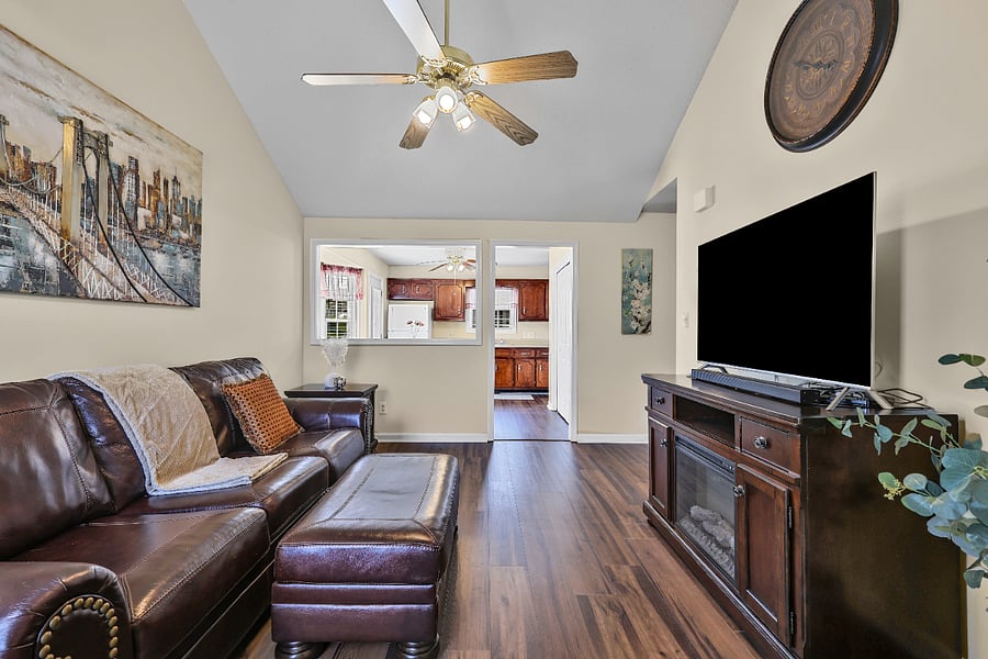 Furnished Finder property 998310_1 photo 5