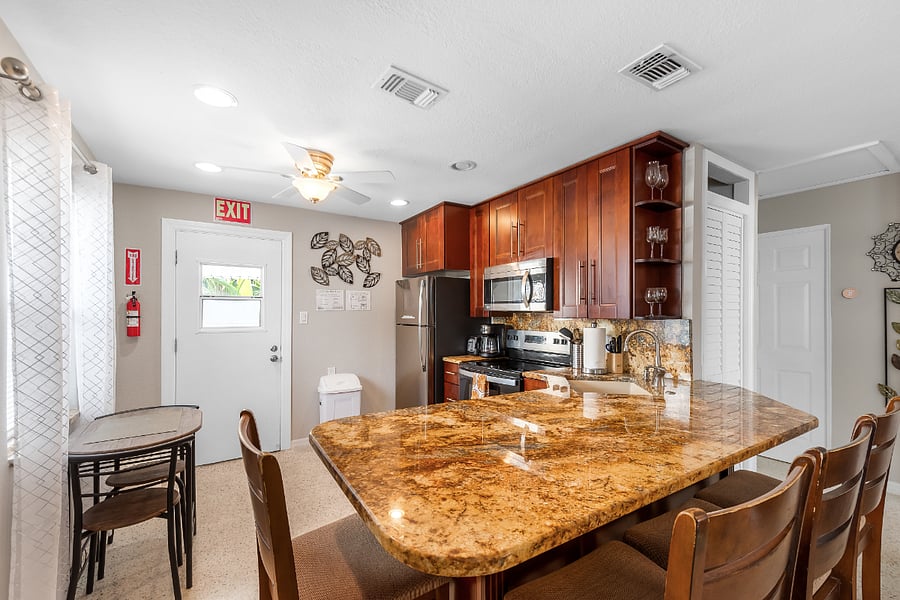 Furnished Finder property 998342_1 photo 9