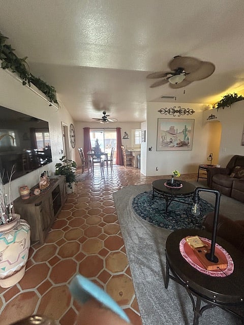 Furnished Finder property 998343_1 photo 3