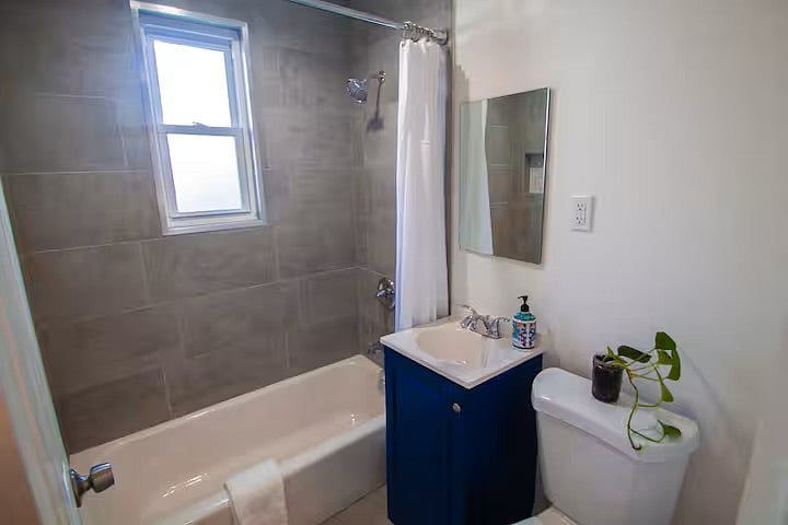 Furnished Finder property 998347_1 photo 11