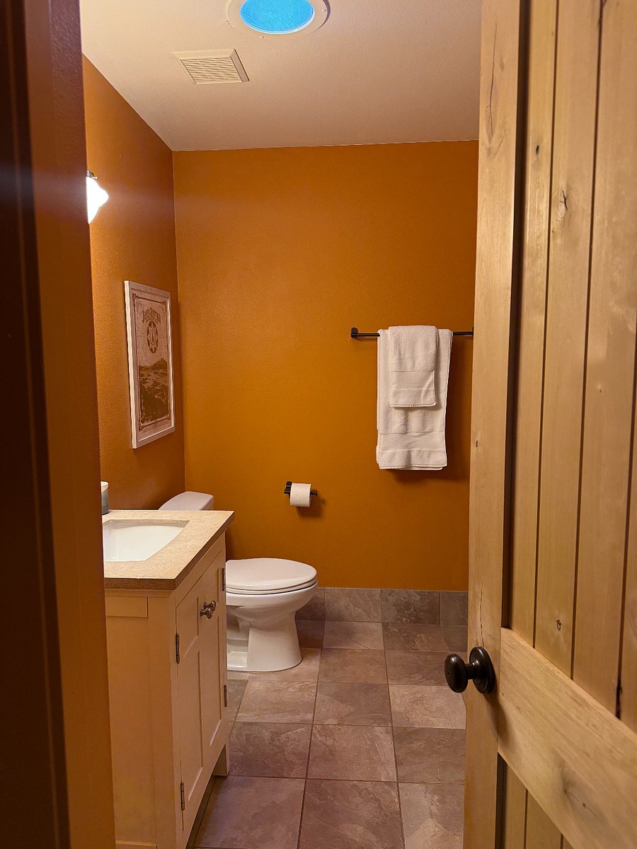 Hallway bathroom on main floor