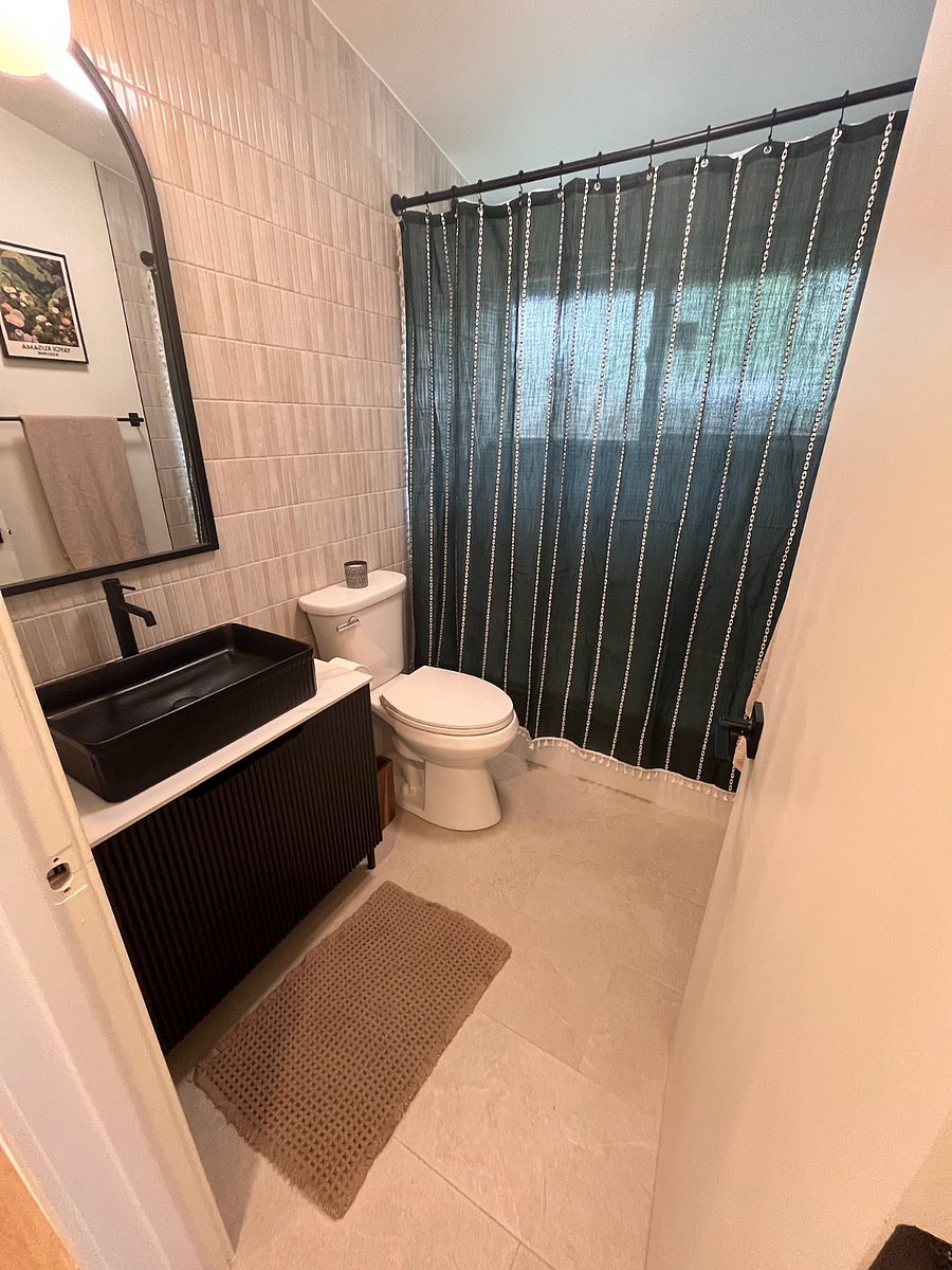 Furnished Finder property 998382_1 photo 22