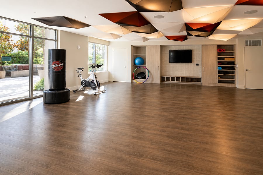 Large Yoga/Stretch area