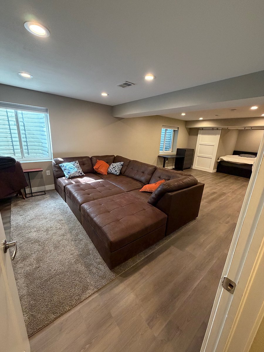 Furnished Finder property 998428_1 photo 9