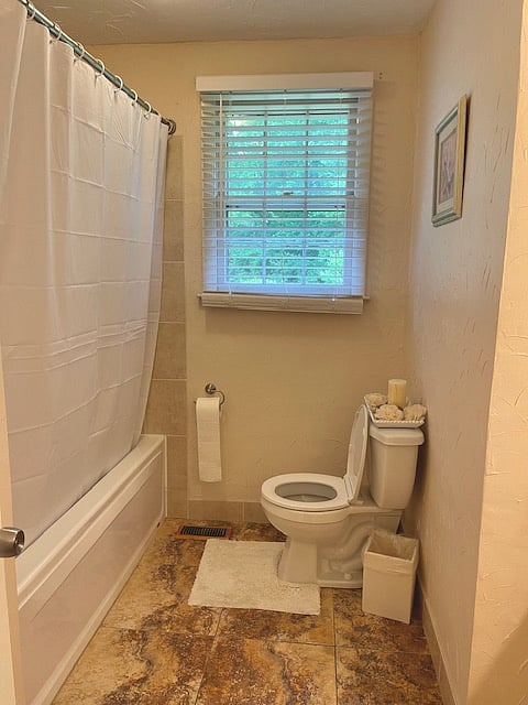 Furnished Finder property 998481_1 photo 11