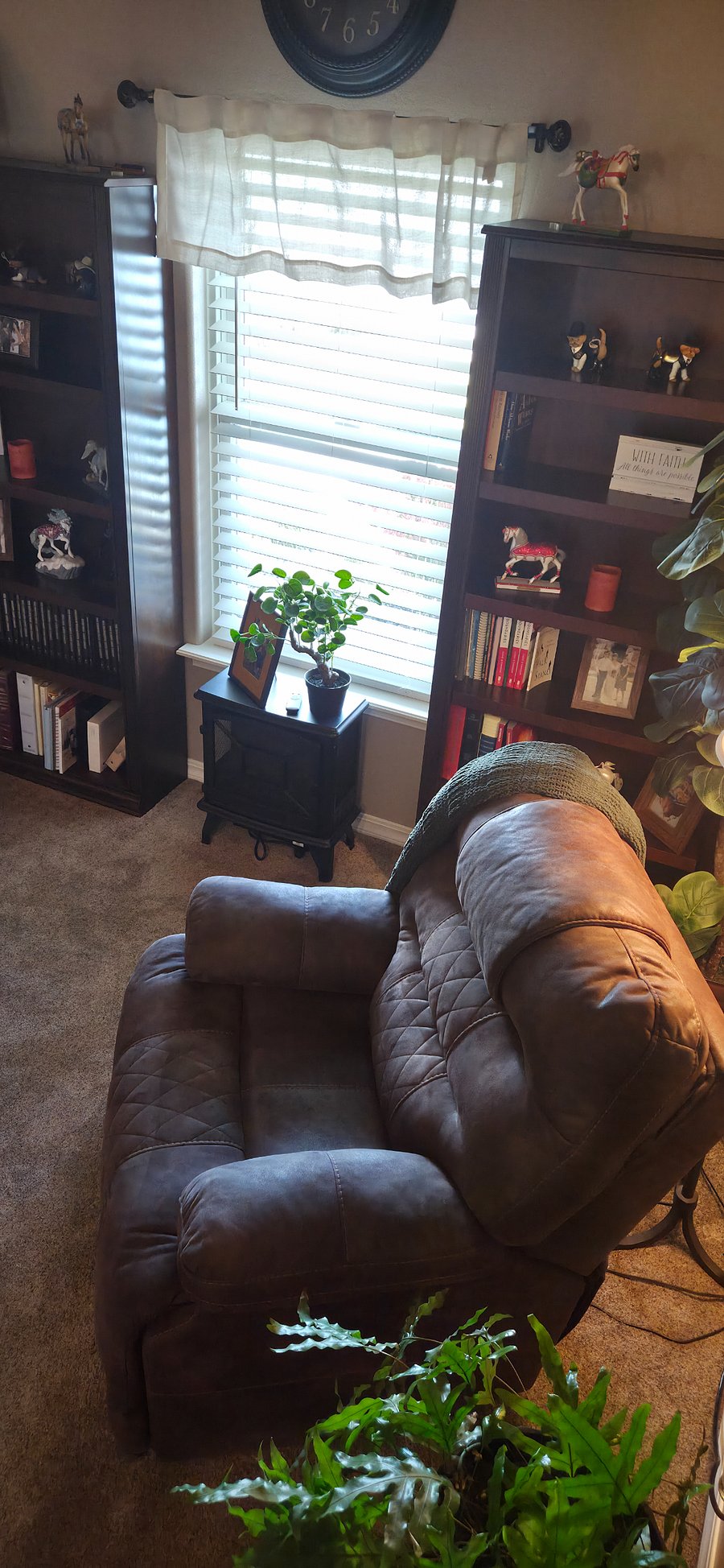 Furnished Finder property 998490_1 photo 4