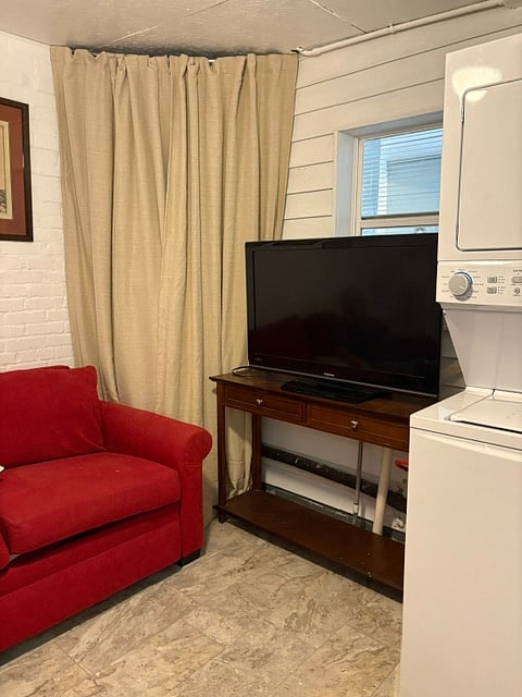 Furnished Finder property 998506_1 photo 11