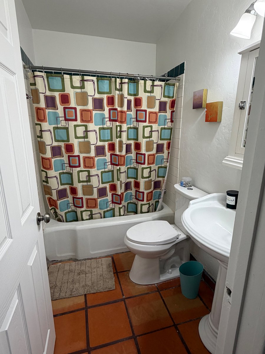 Furnished Finder property 998520_1 photo 12