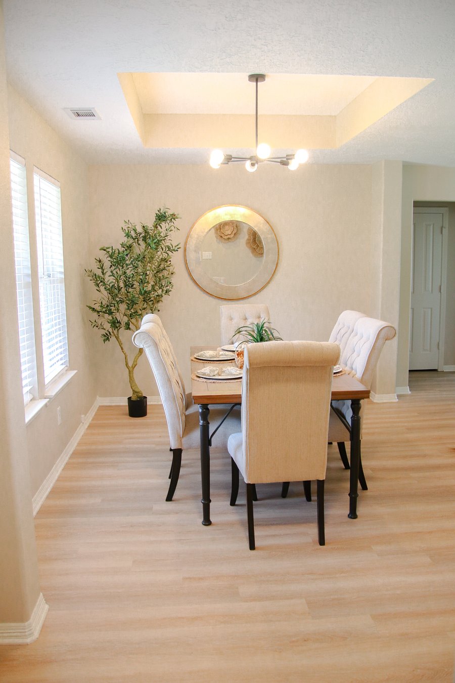 Furnished Finder property 998521_1 photo 6