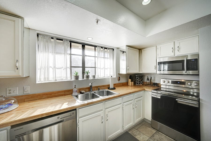 Furnished Finder property 998523_1 photo 7