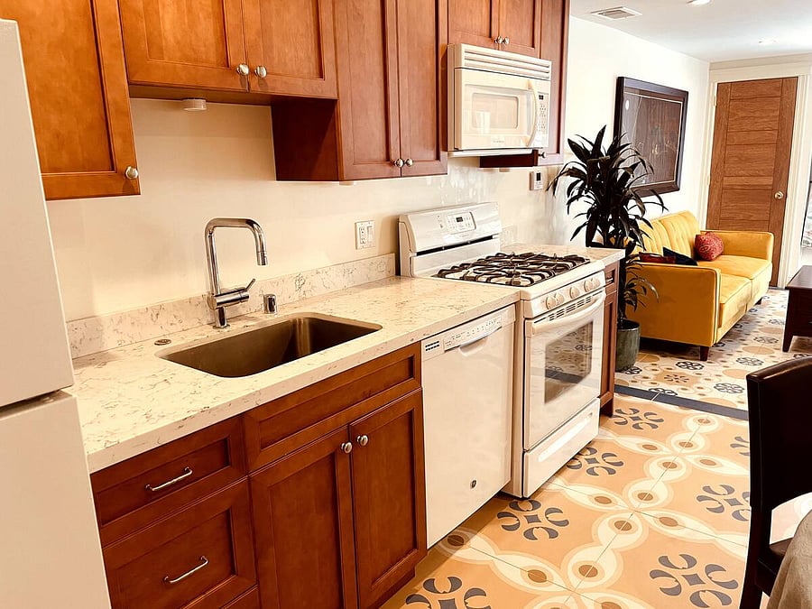 Furnished Finder property 998532_1 photo 6