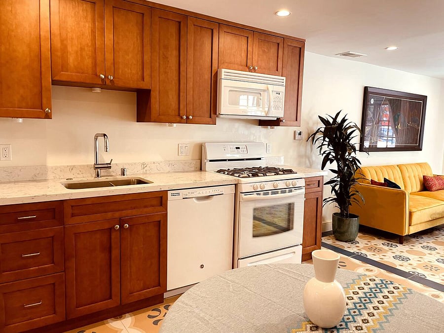 Furnished Finder property 998532_1 photo 11
