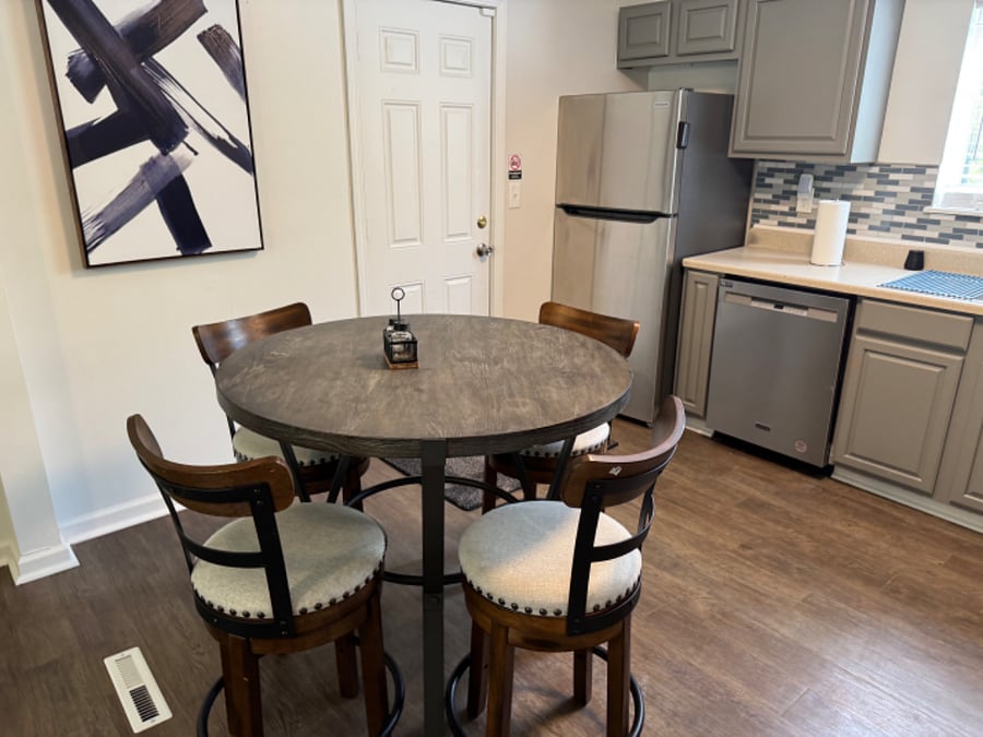 Furnished Finder property 998541_1 photo 9