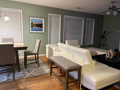 Furnished Finder property 998565_1 photo 6