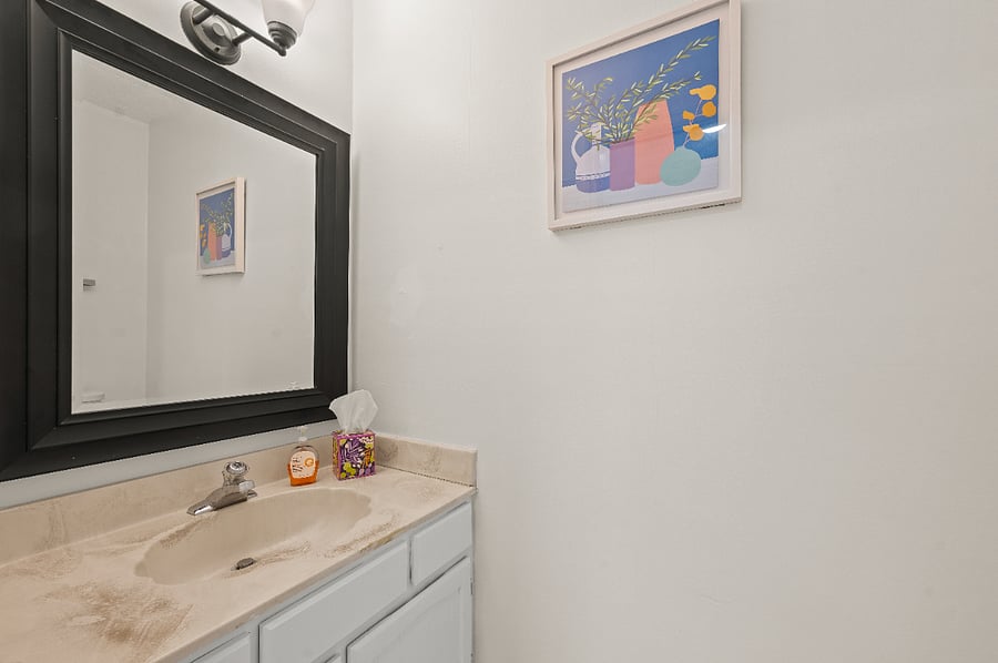 Room 3. This is the half bath that is attached. 