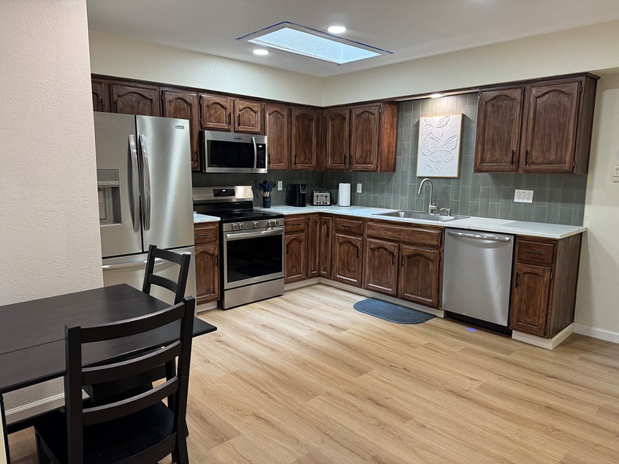 Fully supplied and ready for meals. Breakfast nook is handy for morning coffee and meals. 