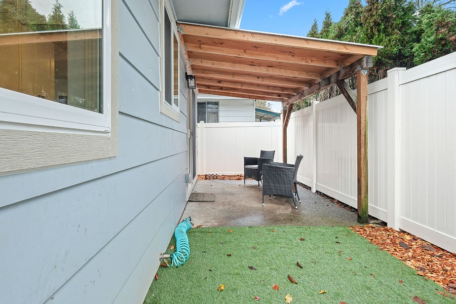 Furnished Finder property 998597_1 photo 22