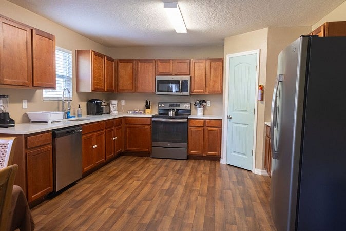 Furnished Finder property 998631_1 photo 8