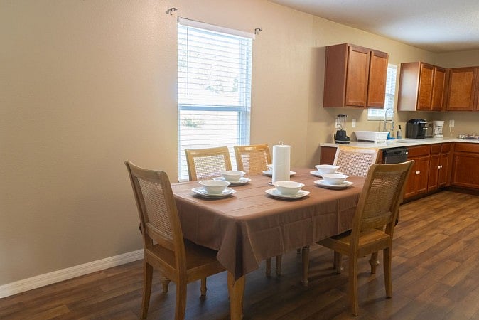 Furnished Finder property 998631_1 photo 12