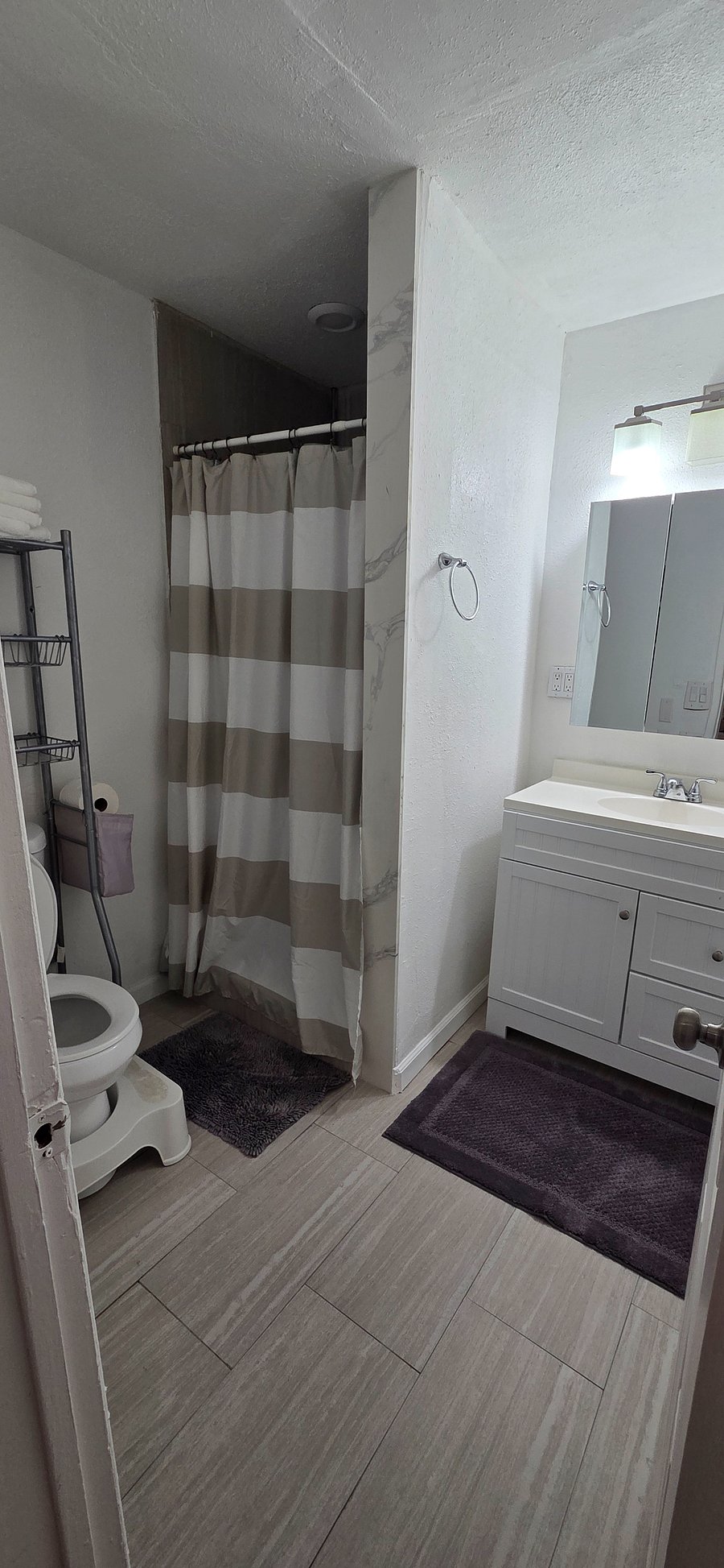 Furnished Finder property 998649_1 photo 7