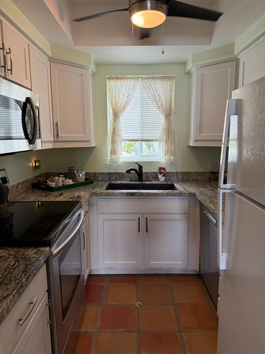Furnished Finder property 998655_1 photo 9