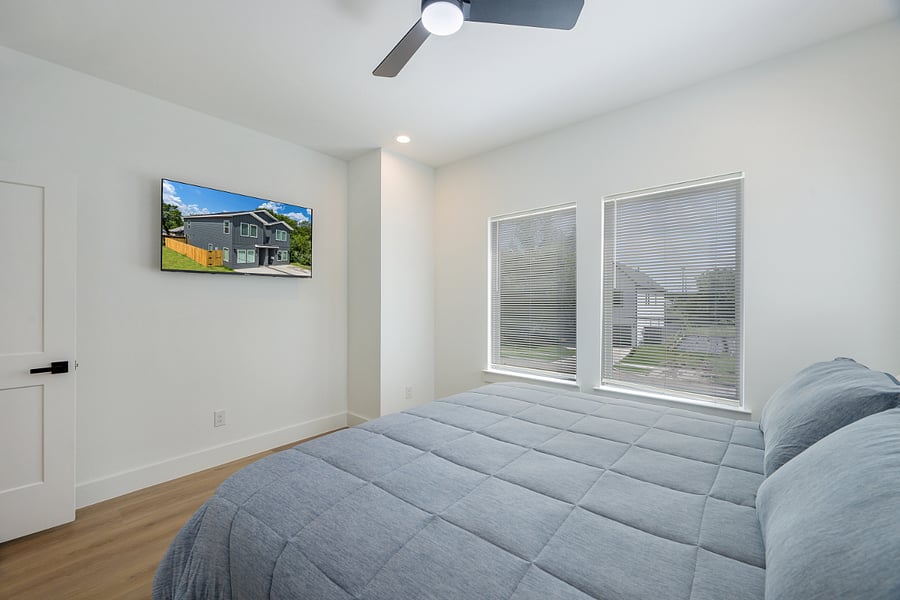 Furnished Finder property 998674_1 photo 9