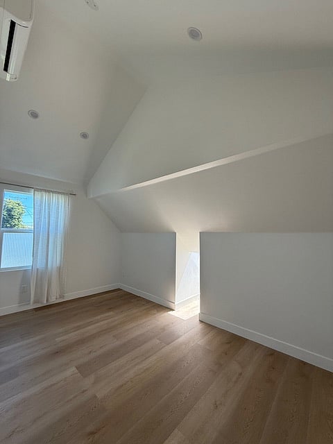 Furnished Finder property 998681_1 photo 14