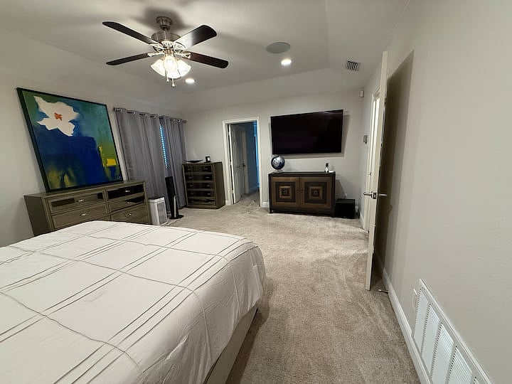 Furnished Finder property 998685_1 photo 12