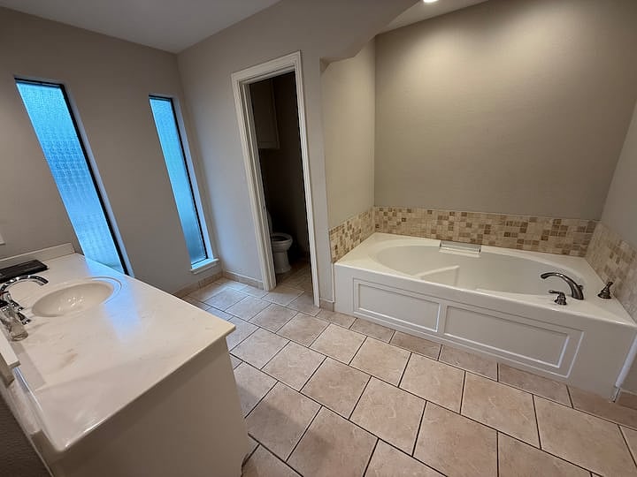 Furnished Finder property 998685_1 photo 16